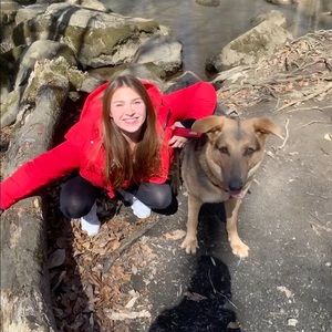 Meet your Posher, Val